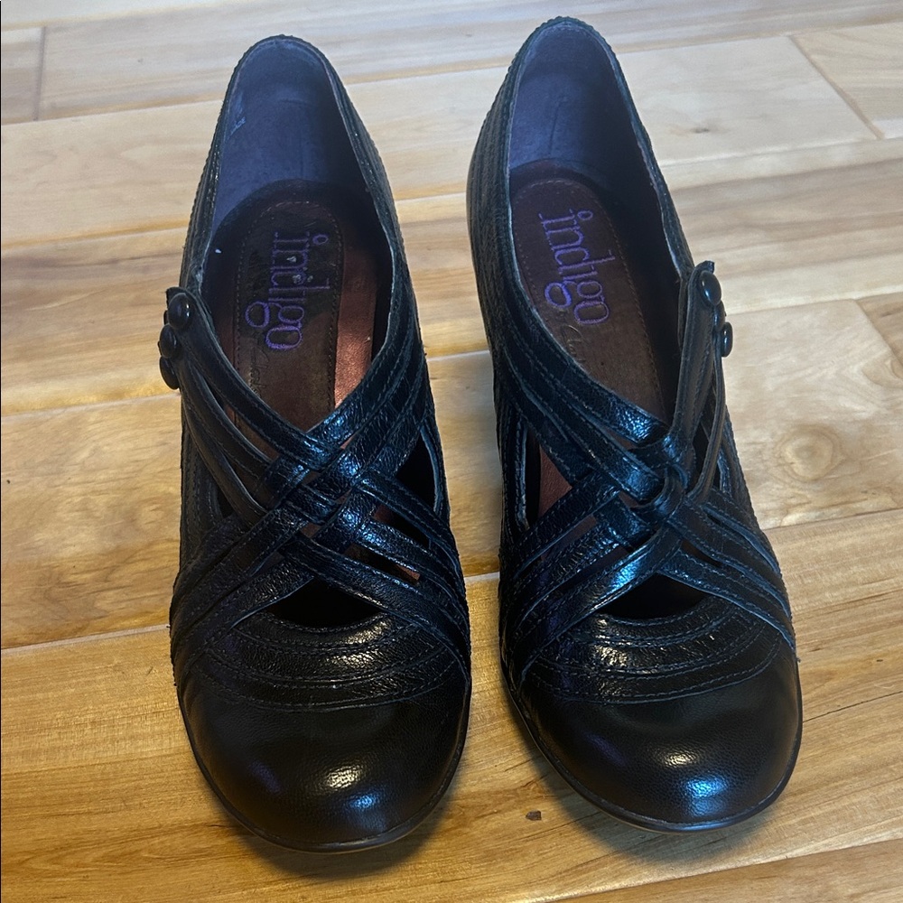 Indigo by Clark’s Black Leather Strappy Heels size 7